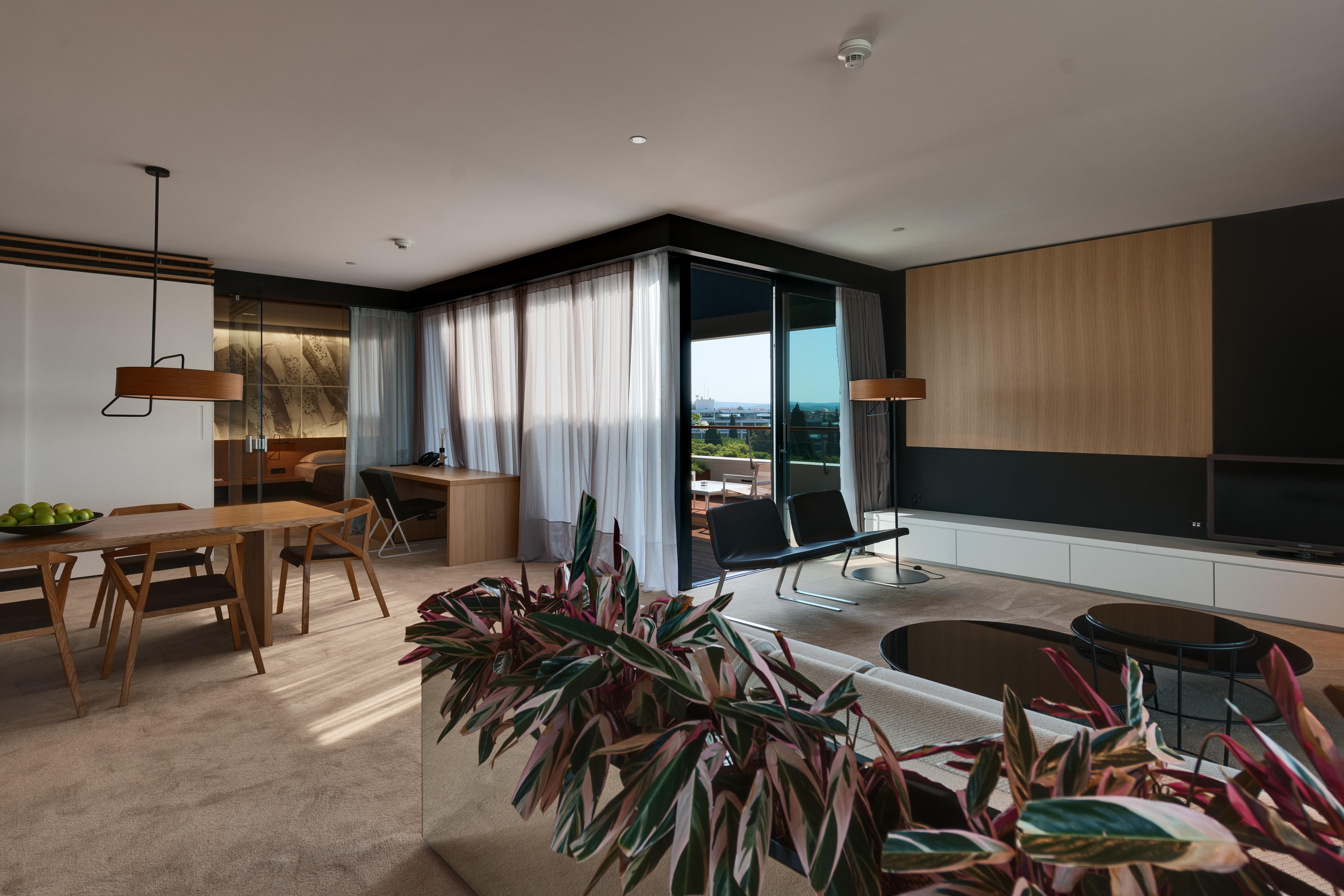 Lone Hotel By Maistra Collection Rovigno Esterno foto Interior of a typical apartment