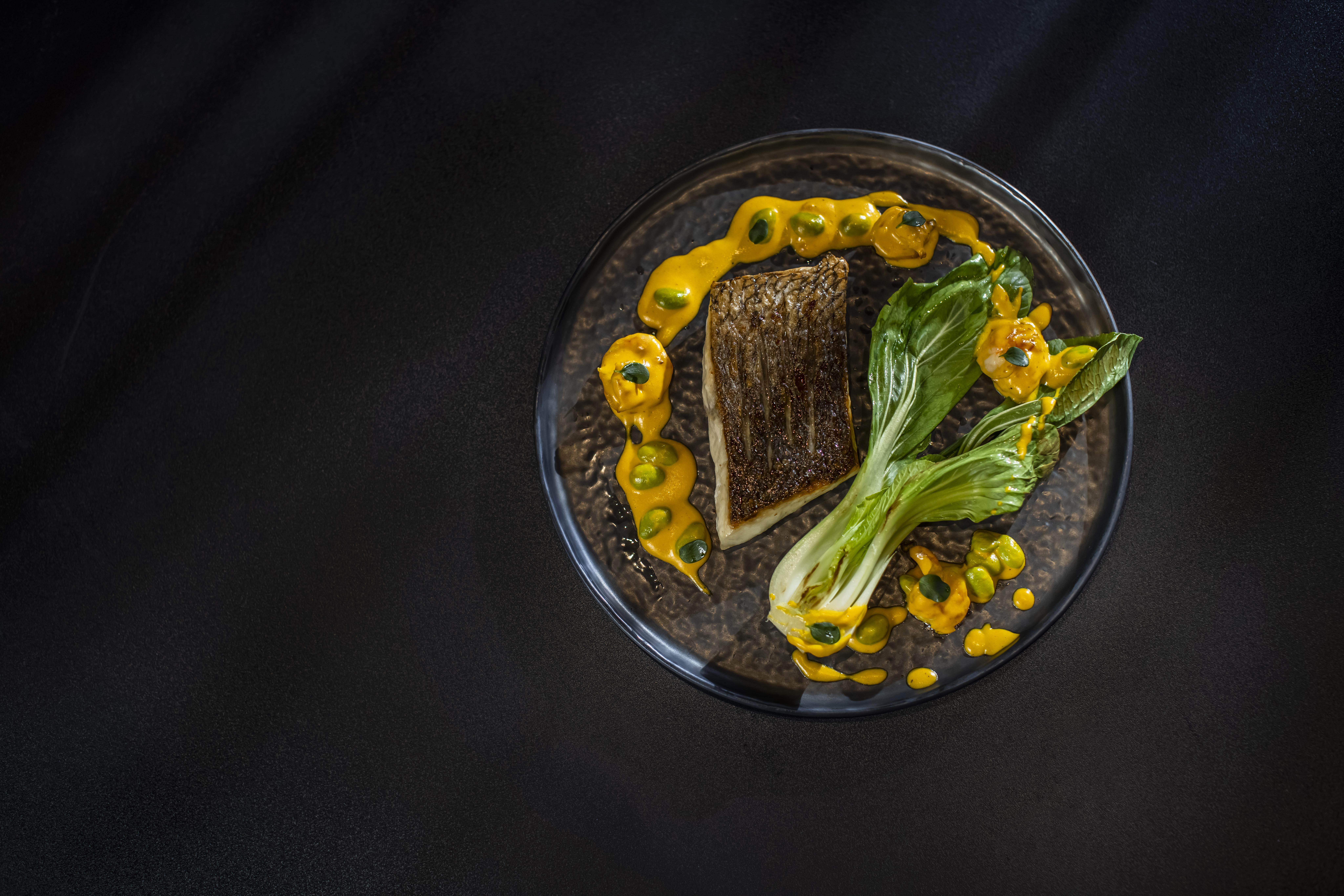 Lone Hotel By Maistra Collection Rovigno Esterno foto A dish at the restaurant