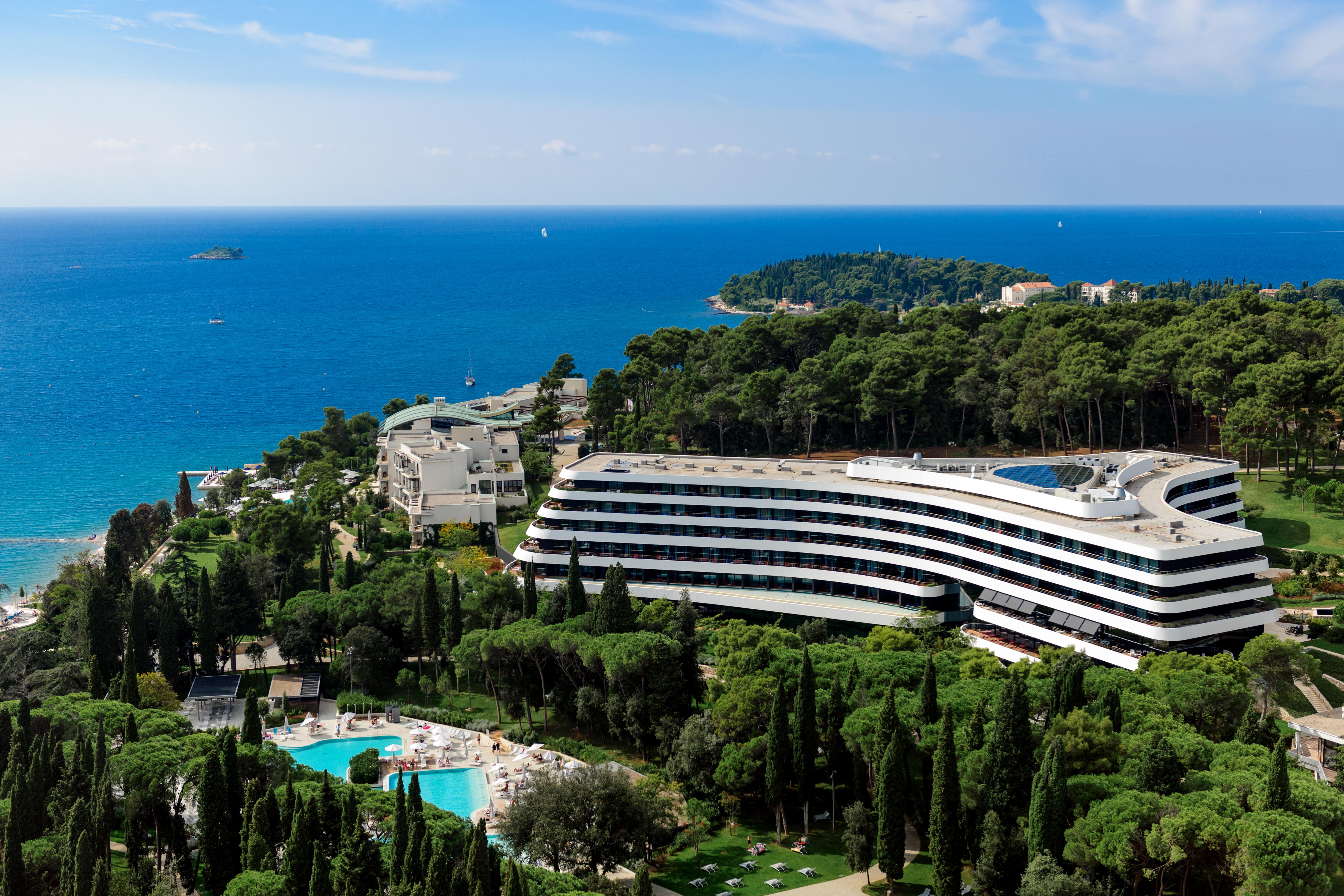 Lone Hotel By Maistra Collection Rovigno Esterno foto The hotel in 2012